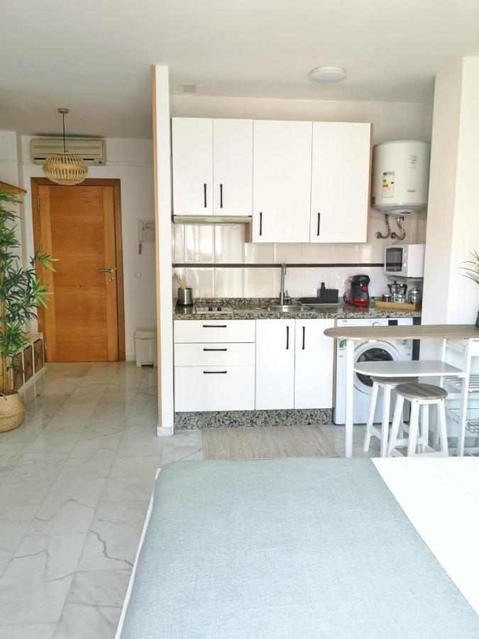 Ferienwohnung Acogedor Estudio En El Centro Historico De Málaga Exterior foto